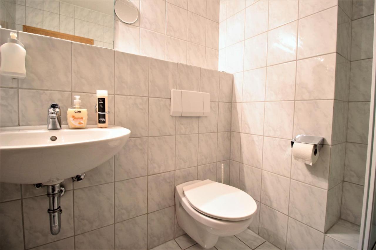 Ruhiges Doppelzimmer Im Hotel Ahornhof リントベルク エクステリア 写真