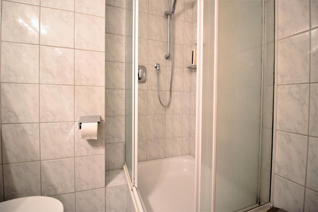 Ruhiges Doppelzimmer Im Hotel Ahornhof リントベルク エクステリア 写真